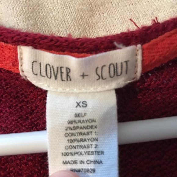 Pretty maroon long sleeve top - Picture 2 of 2